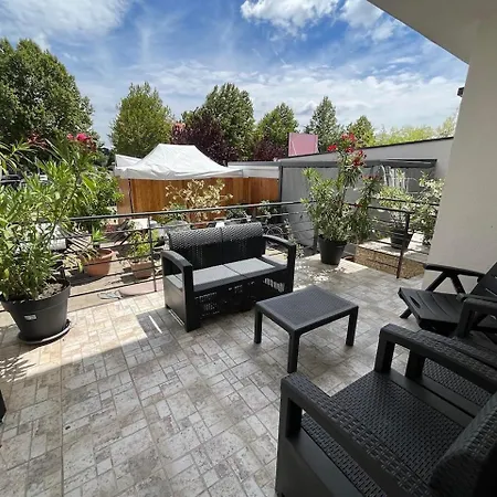 Haz Apartment